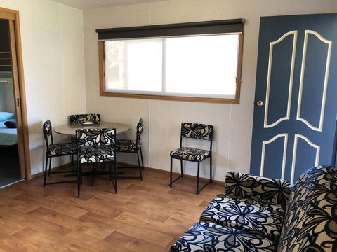 Acacia Caravan Park & Holiday Units - Accommodation Search 3