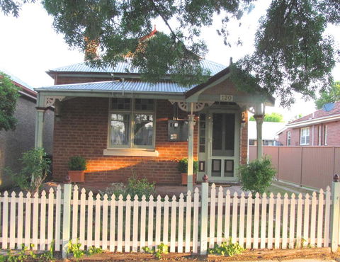 Acacia Cottage On Peel, Bathurst - Accommodation Search 0