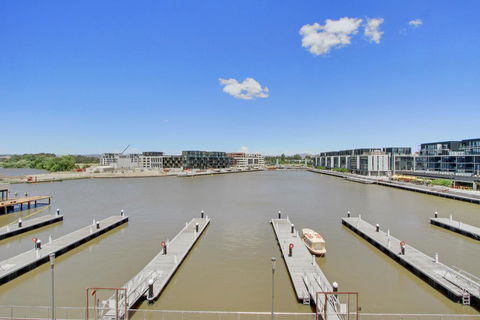 Accommodate Canberra - The Pier - Accommodation Search 0