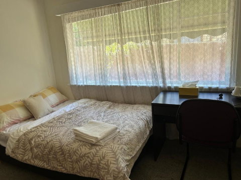 Elgar 67 - Accommodation Search 3