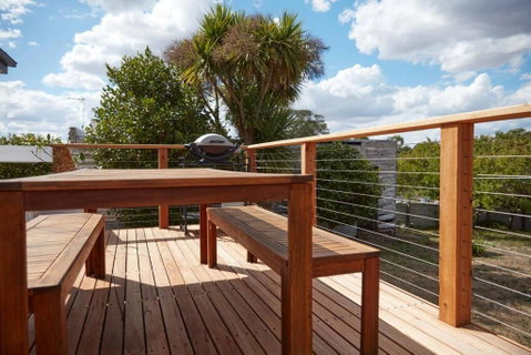 Enjoy A Renovated Retreat With Outdoor Bath - Accommodation Search 1