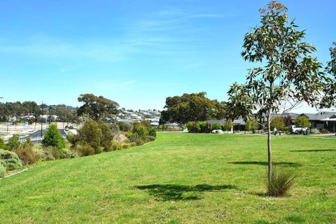 Entire Home In Mount Barker - Accommodation Search 2