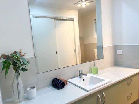 Eucalyptus House - Accommodation Search 4