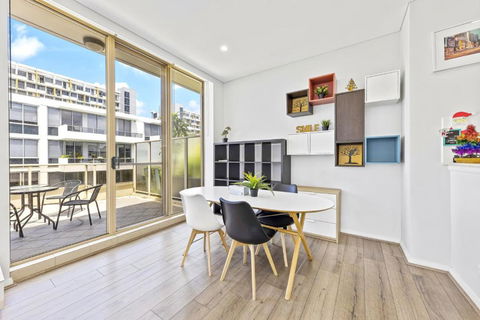 Fabulous 2B Apt Waterloo - Accommodation Search 3
