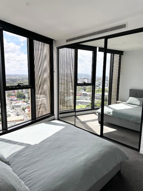 FV Peppers 1 Bedroom Apartment - Accommodation Search 2