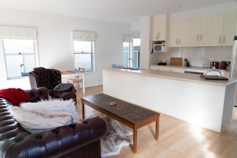 Gawler Townhouse U1 1 Bedroom - Accommodation Search 0