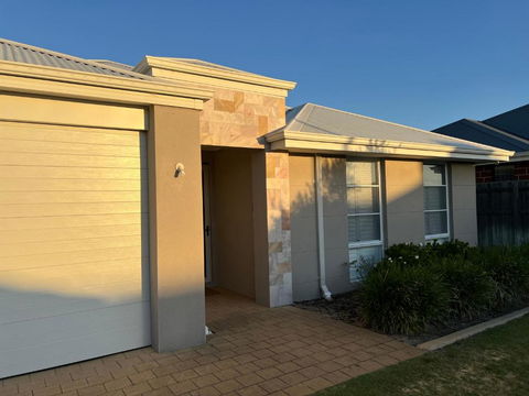 Garrison Cottage - Accommodation Search 1