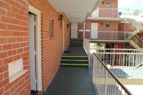 Greenslopes Motor Inn - Accommodation Search 2