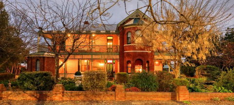 Grenfell Hall - Accommodation Search 0