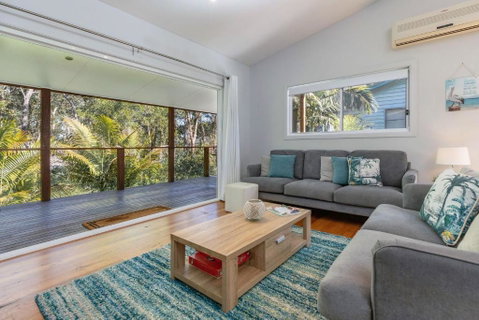 Happy Daze - Accommodation Search 0