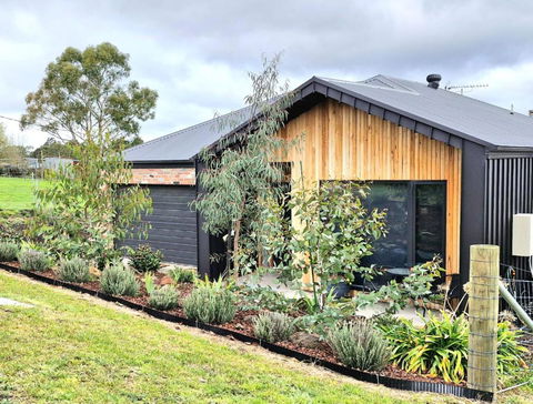 Hilltop Retreat Creswick - Accommodation Search 2