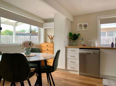Historic Charm, Renovated Touch - Accommodation Search 0