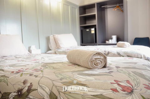 Holbrook Hotel - Accommodation Search 2