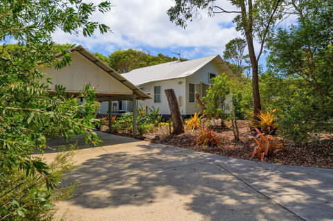 Ibis 15 - Accommodation Search 1
