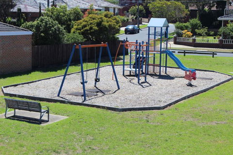 Hume Villa Motor Inn - Accommodation Search 3