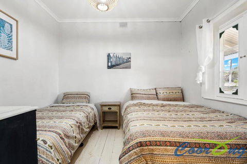 Hyde Cottage - Accommodation Search 2