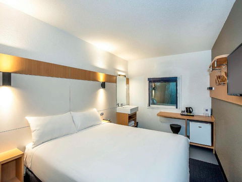 Ibis Budget - Enfield - Accommodation Search 3