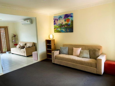 In The Heart Of Epping Shared House - Accommodation Search 3