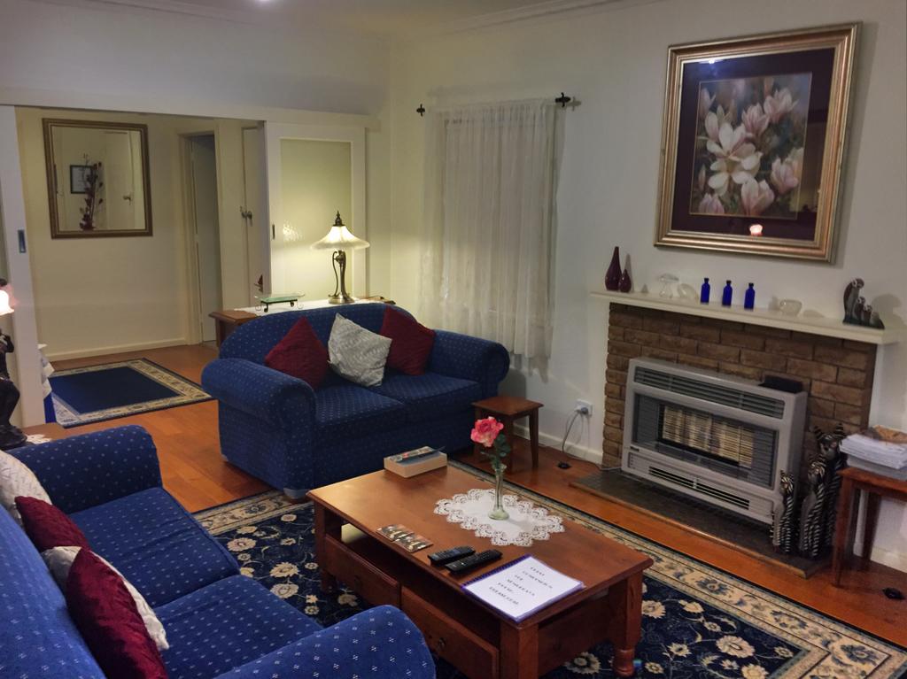 Rutherglen VIC Accommodation Search