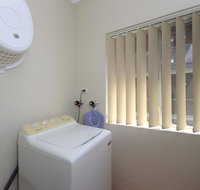 Adriana 6/83-85 Ronald Avenue - Accommodation Search