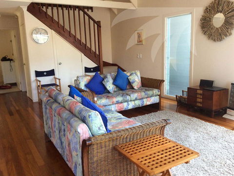 Affordable Twin Peaks 2 - Accommodation Search 3