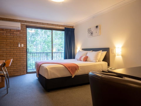 Airport Admiralty Motel - Accommodation Search 3