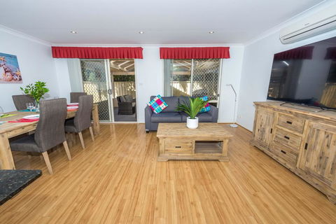 Ajax Avenue 2/35 - Nelson Bay - Accommodation Search 2