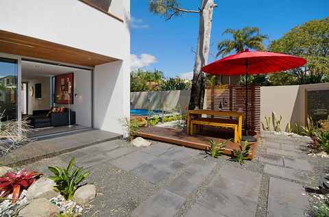 Alamode Apartments - Accommodation Search 1