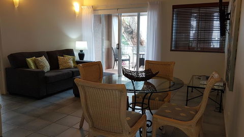 Alassio Palm Cove - Accommodation Search 3