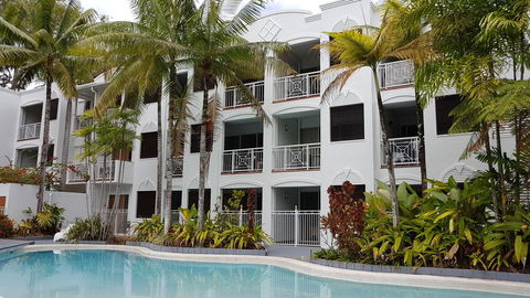 Alassio Palm Cove - Accommodation Search 0
