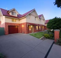 Albury Suites - Schubach Street - Accommodation Search