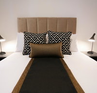 Alex Perry Hotel  Apartments - Accommodation Search