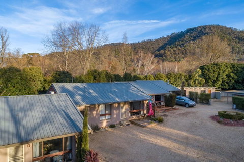 Alinga Longa 4 - Accommodation Search 3
