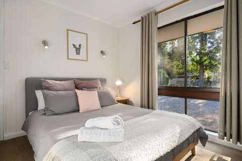 Alinga Longa 4 - Accommodation Search 0