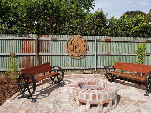 Alkira - Accommodation Search 1