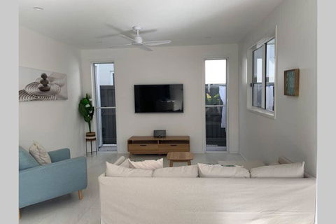 Allura Coolum - Accommodation Search 2