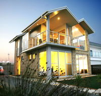 Aloha Beachfront Port Fairy - Accommodation Search