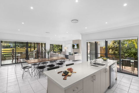 Amaroo Lodge - Accommodation Search 0