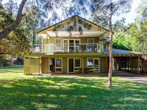 Amaroo Sunset Lodge - Accommodation Search 0