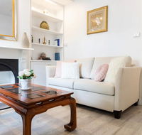 Amazing Waterview Terrace at The Rocks Sydney CBD - Accommodation Search