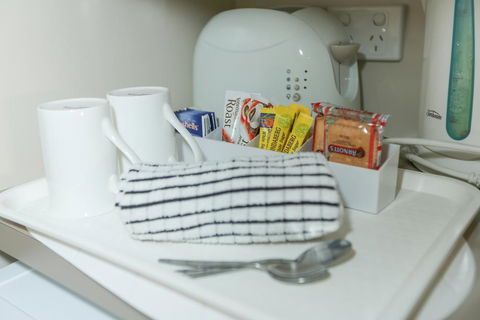 Amber Lodge Motel - Accommodation Search 3