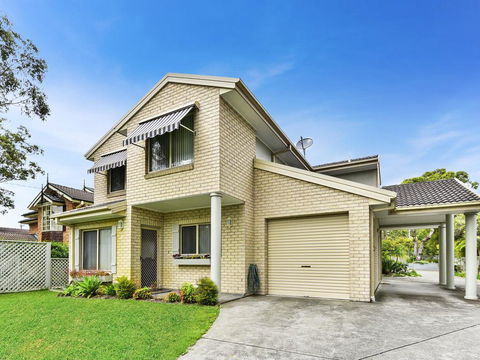 Anne's Beach Getaway - Accommodation Search 3