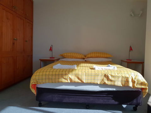 Apartment 201 - Accommodation Search 1