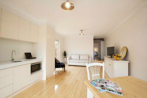 Apartment 35 - Accommodation Search 2