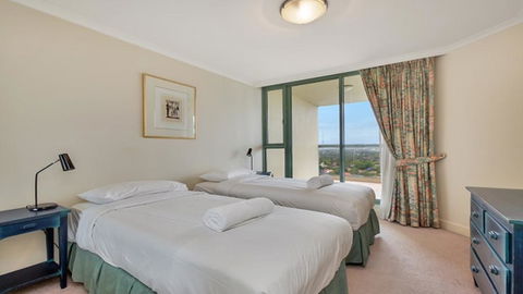 Apartment In The Heart Of Chatswood - Accommodation Search 3