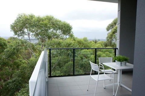 Apartment Saunders Close MP001 - Accommodation Search 2