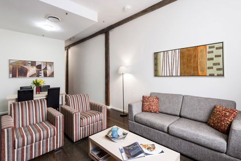 Apartments @ 243 Pyrmont - Accommodation Search 3