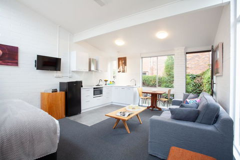 Apartments On Elsmere - Accommodation Search 3