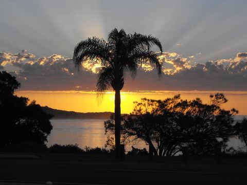 API Pelican Beach Front Apartments Kalbarri - Accommodation Search 2
