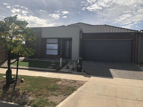 Apple House Tarneit North - Accommodation Search 1